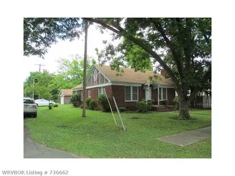 319 Webster St, Alma, AR 72921 photo 2