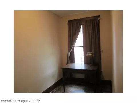 319 Webster St, Alma, AR 72921 photo 9