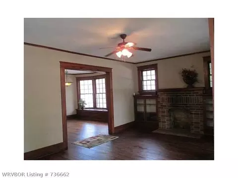 319 Webster St, Alma, AR 72921 photo 4