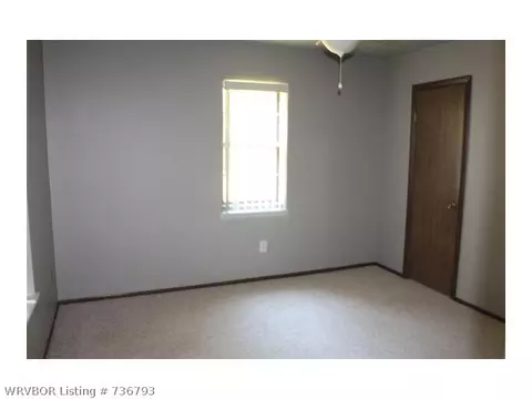 8801 Fresno St, Fort Smith, AR 72903 photo 9