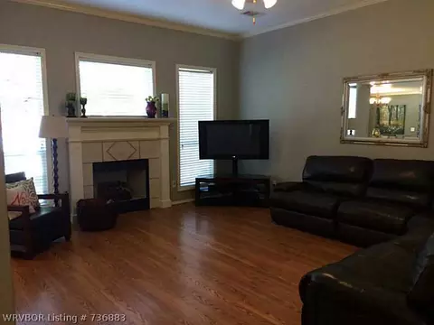 1000 Jessie Dr, Lavaca, AR 72941 photo 4