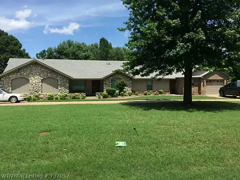 8511 Royal Ridge Dr, Fort Smith, AR 72903 photo 1