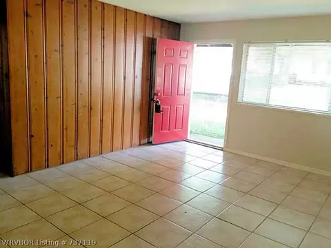 814 N 46th St, Fort Smith, AR 72903 photo 3