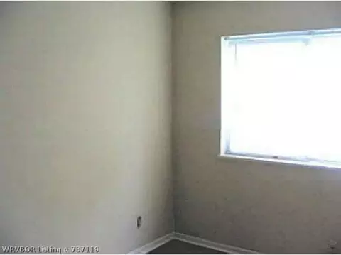 814 N 46th St, Fort Smith, AR 72903 photo 11