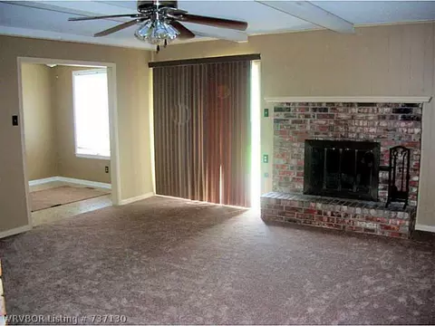 6300 Carthage St, Fort Smith, AR 72903 photo 2