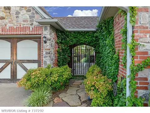 6701 Riley Park Dr, Fort Smith, AR 72916 photo 4