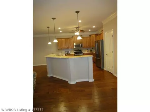 6207 Ironwood Ln, Fort Smith, AR 72916 photo 4