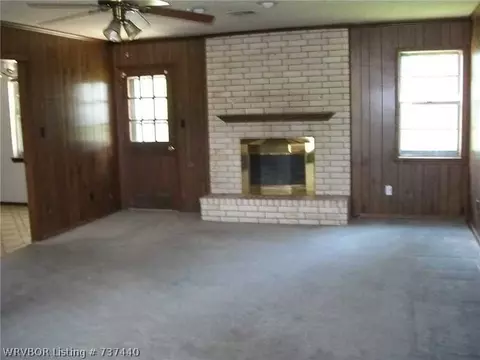 6206 Gary Ln, Fort Smith, AR 72903 photo 2