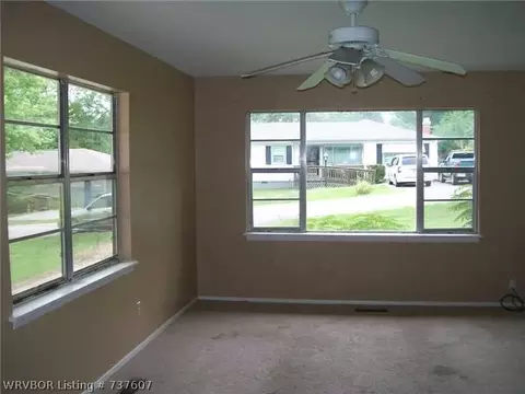 4616 S 27 St, Fort Smith, AR 72901 photo 2