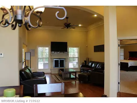 12105 Ridgefield Dr, Fort Smith, AR 72916 photo 9