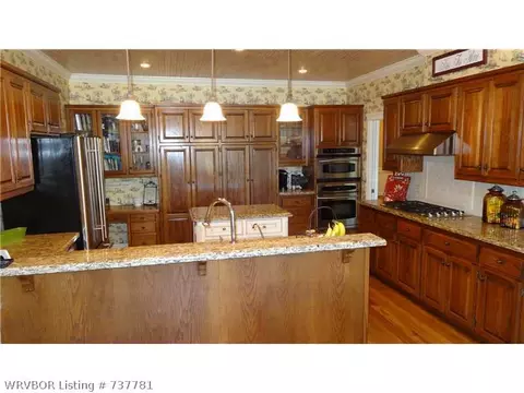 10009 Foxboro Rd, Fort Smith, AR 72903 photo 3