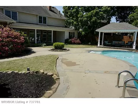 10009 Foxboro Rd, Fort Smith, AR 72903 photo 8
