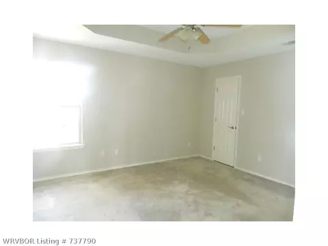 301 Bordeaux Cir, Fort Smith, AR 72908 photo 7