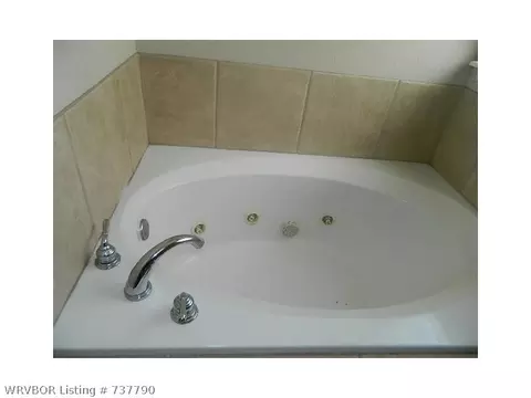 301 Bordeaux Cir, Fort Smith, AR 72908 photo 8