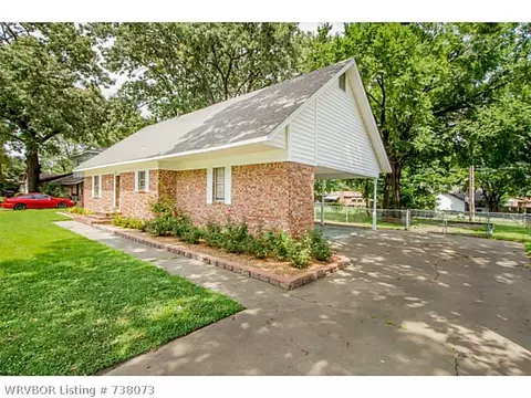 8217 Holly Ave, Fort Smith, AR 72908 photo 3