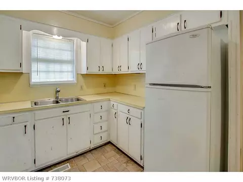 8217 Holly Ave, Fort Smith, AR 72908 photo 8