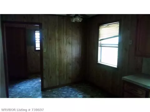 123 E Market St, Ozark, AR 72949 photo 7
