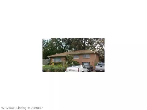 2322 Cliff Dr, Fort Smith, AR 72901 photo 1