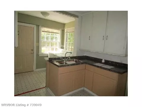 2120 S N St, Fort Smith, AR 72901 photo 6