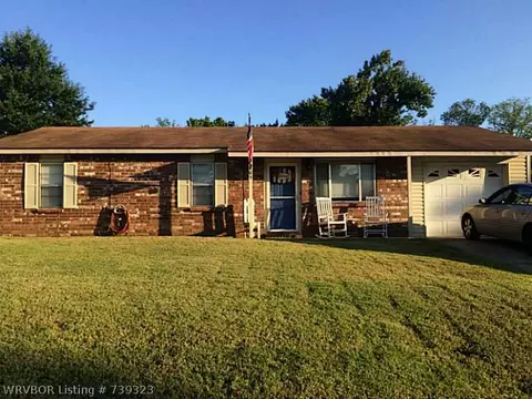 209 Farris Ave, Pocola, OK 74902 photo 1