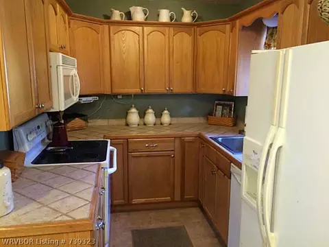 209 Farris Ave, Pocola, OK 74902 photo 2