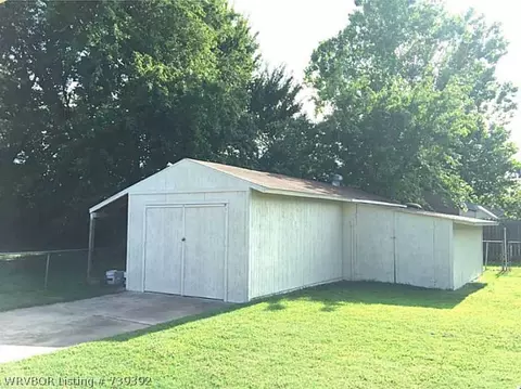 5 S 15th St, Lavaca, AR 72941 photo 4