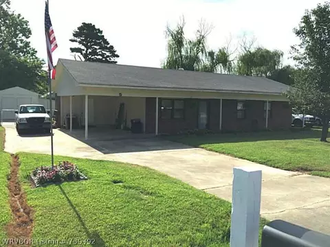 5 S 15th St, Lavaca, AR 72941 photo 1