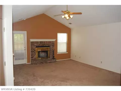 3305 S 68th Cir, Fort Smith, AR 72903 photo 2