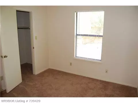 3305 S 68th Cir, Fort Smith, AR 72903 photo 11