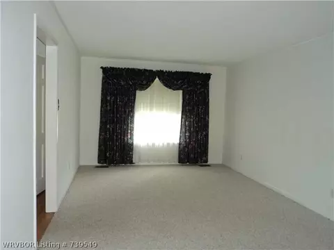 4415 Victoria Dr, Fort Smith, AR 72904 photo 7