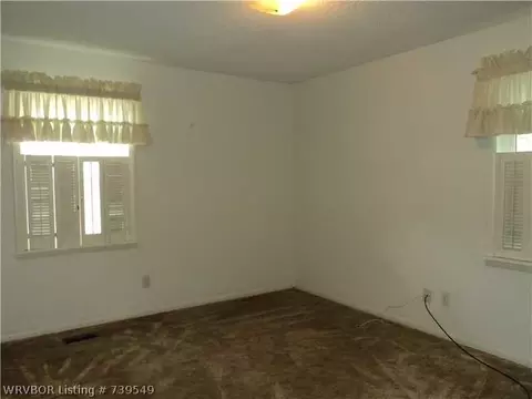 4415 Victoria Dr, Fort Smith, AR 72904 photo 12