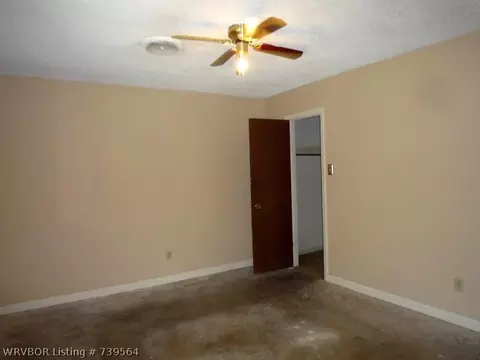 507 L St, Barling, AR 72923 photo 9