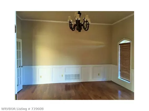 11406 Maple Park Dr, Fort Smith, AR 72916 photo 3