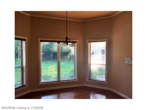 11406 Maple Park Dr, Fort Smith, AR 72916 photo 7