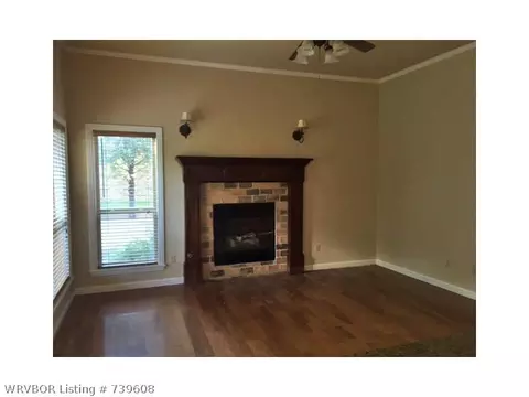 11406 Maple Park Dr, Fort Smith, AR 72916 photo 6