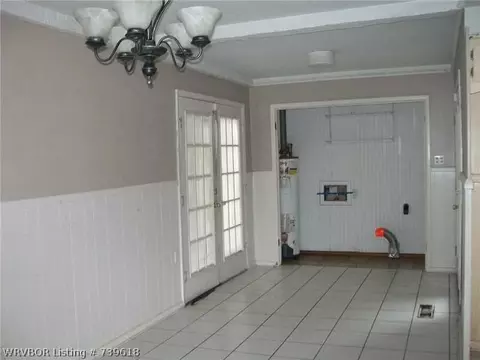 2100 S R St, Fort Smith, AR 72901 photo 4