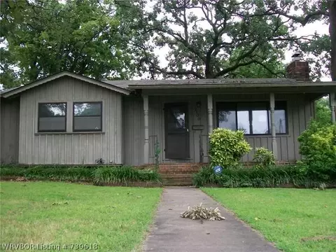 2100 S R St, Fort Smith, AR 72901 photo 1