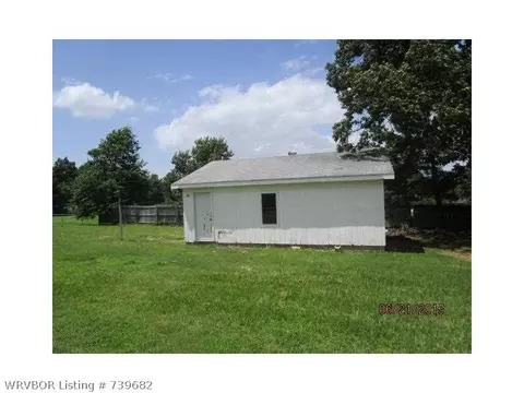9211 Howard Hill Rd, Fort Smith, AR 72916 photo 3