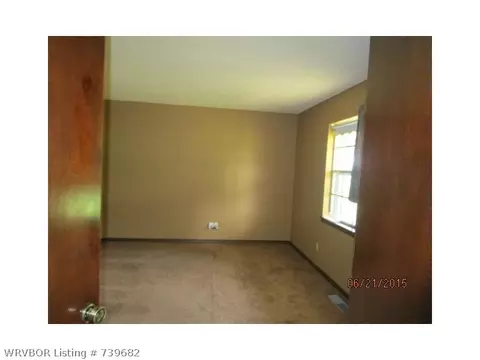 9211 Howard Hill Rd, Fort Smith, AR 72916 photo 6