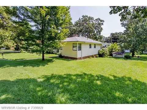 2301 S 25th St, Fort Smith, AR 72901 photo 3