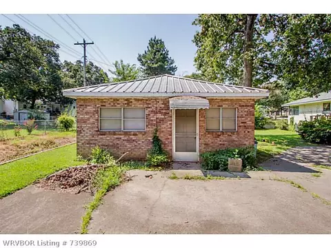 2301 S 25th St, Fort Smith, AR 72901 photo 8