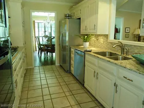 3020 Briar Cv, Fort Smith, AR 72903 photo 5