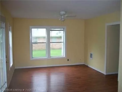407 Cavanaugh Rd, Fort Smith, AR 72908 photo 2