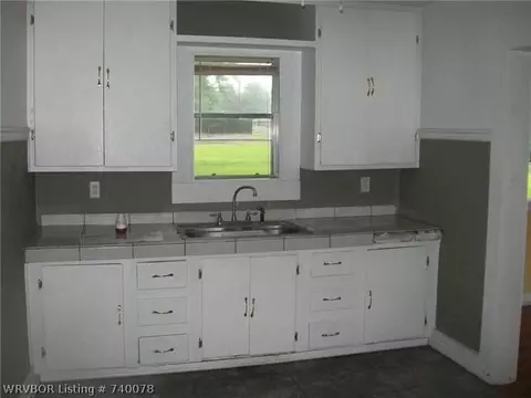 407 Cavanaugh Rd, Fort Smith, AR 72908 photo 4