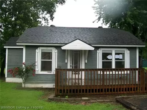 407 Cavanaugh Rd, Fort Smith, AR 72908 photo 1