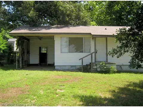 2915 S 12th St, Fort Smith, AR 72901 photo 1