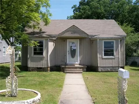 2216 N 9 St, Fort Smith, AR 72904 photo 1