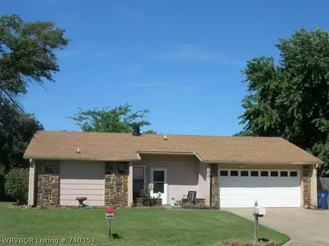 9100 Bryn Mawr Cir, Fort Smith, AR 72908 photo 2