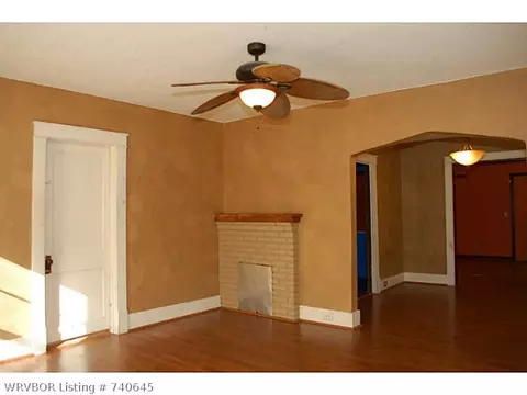 533 N 38th St, Fort Smith, AR 72903 photo 2