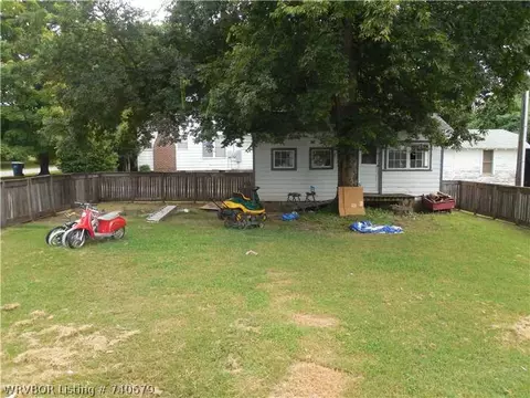 2220 S L St, Fort Smith, AR 72901 photo 16